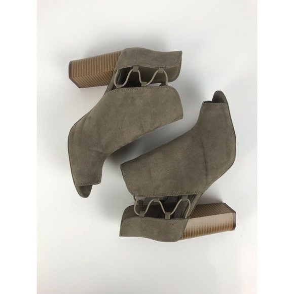 Madden Girl Women's Booties 'G-Ravin' Open Toe Blo - Picture 9 of 10